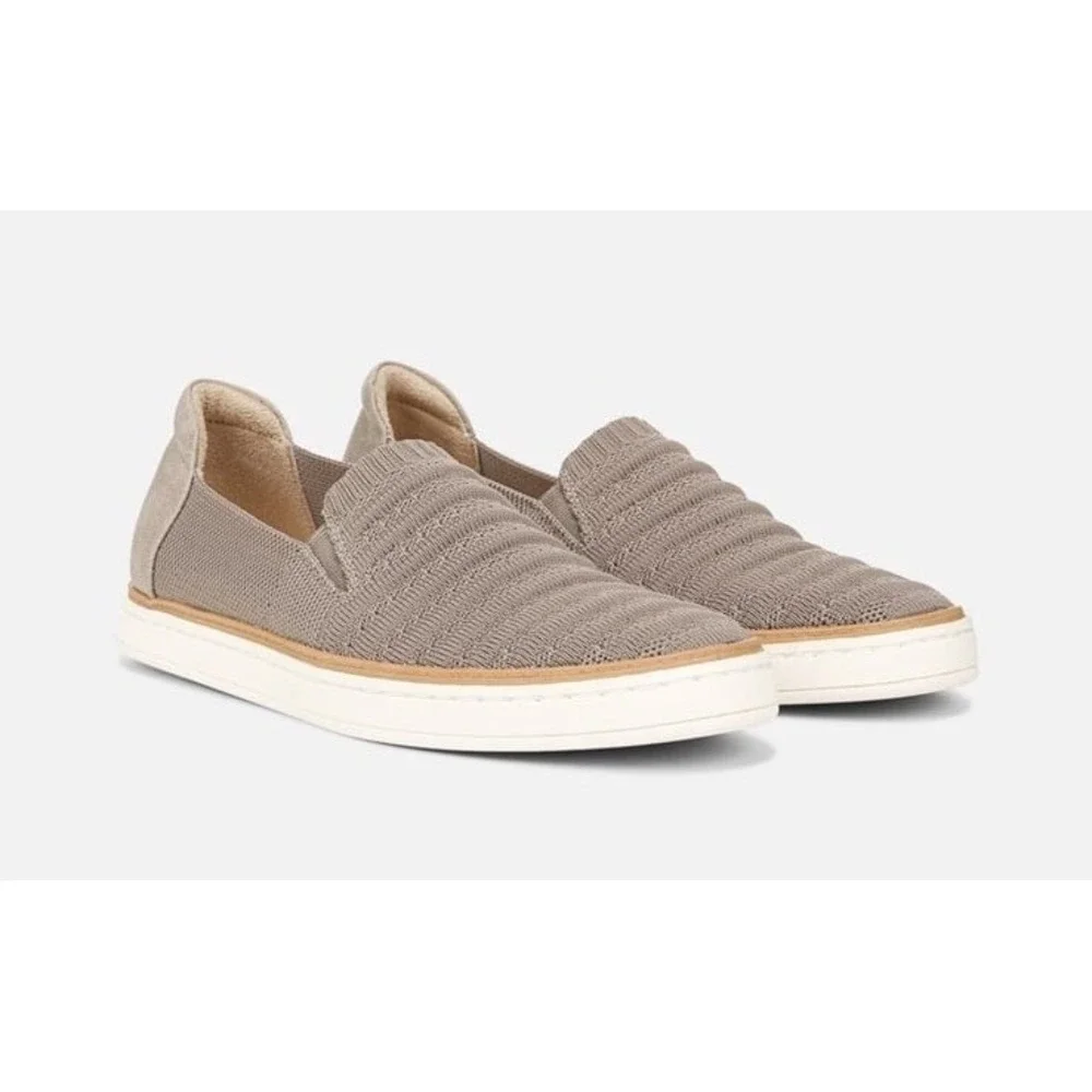 SOUL KEMPER‎ SLIP ON SNEAKER size 10.